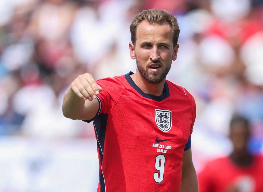 England show lackluster performance despite 1-0 win