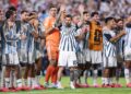 LIONEL Messi meledak hatrik ketika Argentina menewaskan Algeria 3-0.- AFP