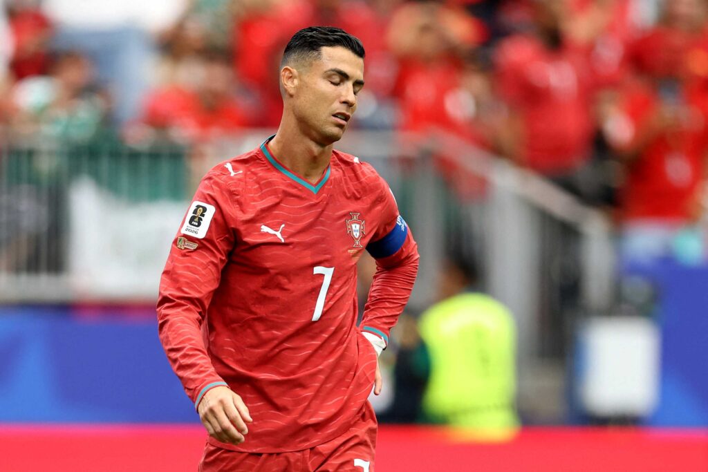 Riise Urges Ronaldo to Retire, Citing Burden on Portugal