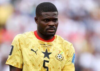 THOMAS Partey jadi mangsa ejekan dalam aksi England menentang Ghana.- AFP