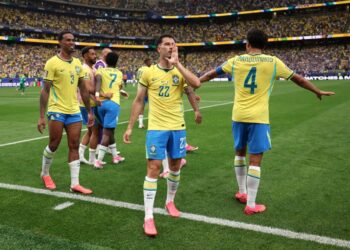 GABRIEL Martinelli meraikan gol jaringannya ketika menentang Jepun.- AFP