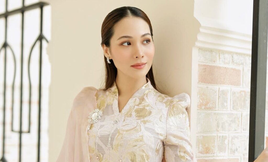 Actress Elvina Mohamad Puzzled by Acquaintance's 'Two-Faced' Behavior