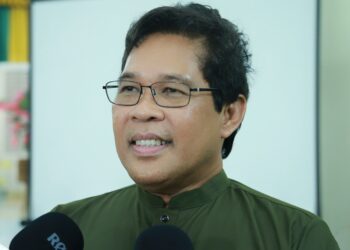 MOHAMAD Rafie Abd. Malek ditemui pemberita  selepas menghadiri Ceramah Umum dan Majlis Pelancaran Logo PRN Pas Nismilan di Kompleks Pas Negeri Sembilan di Seremban, semalam.-UTUSAN/MOHD. SHAHJEHAN MAAMIN