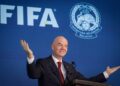 SEKATAN visa terhadap delegasi Iran dan pengadil Somalia yang dilantik Persekutuan Bola Sepak Antarabangsa (FIFA) menunjukkan sukan antarabangsa masih tidak bebas daripada pengaruh politik.
