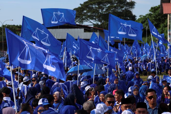Rakyat cari kestabilan politik