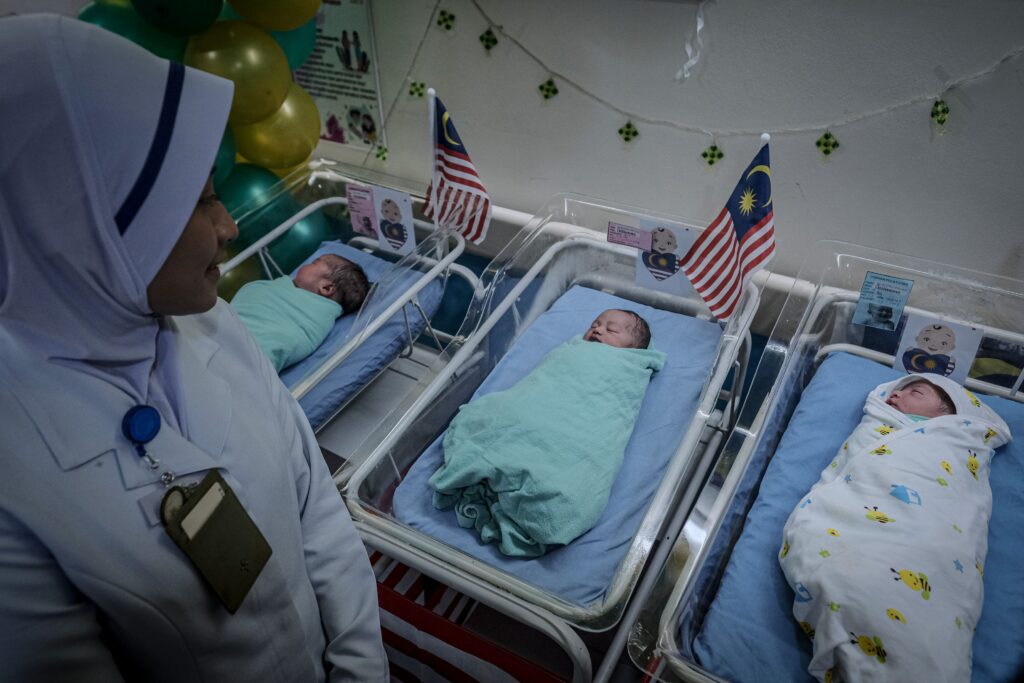 Declining birth rate threatens Malaysia's economy