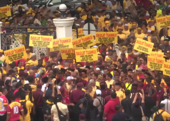 HIMPUNAN ‘Daulat Tuanku’ pada 16 Mei, lalu  di Shah Alam memperlihatkan sokongan rakyat terhadap institusi diraja