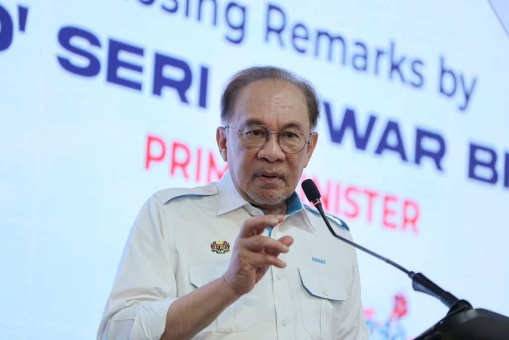 Strengthening Syariah Court will not threaten rights of other religions – PM