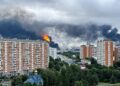 ASAP hitam menjulang akibat serangan dron Ukraine di Moscow. - AFP