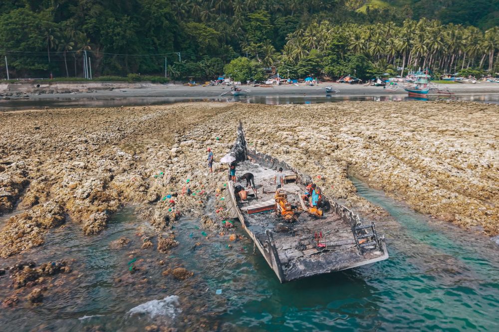 Gempa bumi Filipina ubah dasar laut jadi pantai Gempa bumi Filipina ubah dasar laut jadi pantai