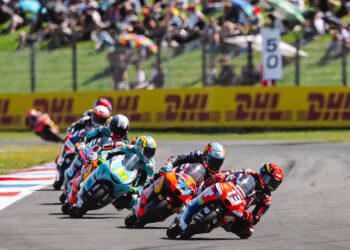 Hakim Danish mempamerkan prestasi cemerlang pada musim pertamanya dalam Kejuaraan Dunia Moto3 dengan dua keputusan podium berjaya diraihnya setakat ini. - Gambar Ihsan SIC Racing