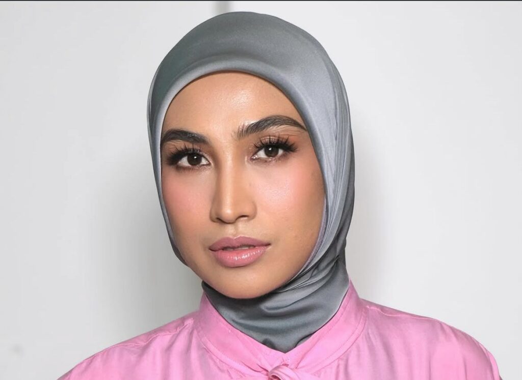 Don't compare childbirth methods, says actress Ozzlyn Wati