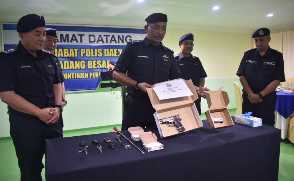11 Smugglers, 33 Undocumented Migrants Detained in Padang Besar Over One Month