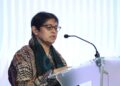 AZALINA Othman Said semasa menyampaikan ucapan perasmian Seminar Arbitrasi Islam di Pusat Arbitrasi Antarabangsa Asia (AIAC) di Kuala Lumpur, hari ini. -UTUSAN/AMIR KHALID