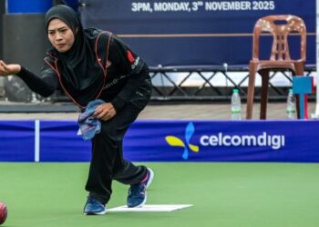Emma Firyana Saroji tekad menebus kekecewaan lalu dengan memburu sekurang-kurangnya pingat gangsa pada penampilan keempatnya di Sukan Komanwel di Glasgow, Scotland pada Julai ini. - UTUSAN/SYAKIR RADIN