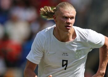 Erling Haaland bakal memulakan kempen Piala Dunia pertamanya dengan mengetuai cabaran pasukan itu menentang Iraq dalam aksi pembukaan Kumpulan I, esok. - AFP