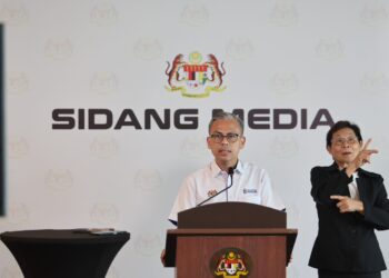 FAHMI FADZIL
