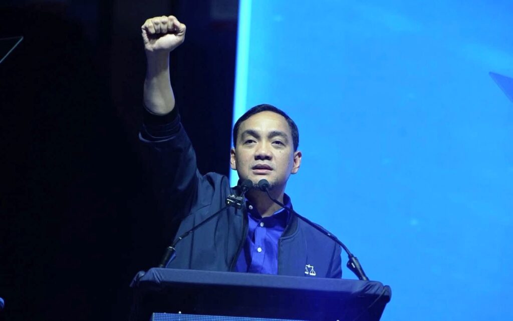 Onn Hafiz awaits official invitation from Anthony Loke for commuter program