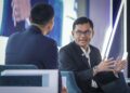 AKMAL Nasrullah Mohd. Nasir (kanan) ketika bercakap dalam sesi bual bicara yang dikendalikan oleh Ketua Pegawai Ekskutif Kumpulan CIMB, Novan Amirudin dalam Program Invest Malaysia yang berlangsung di Mandarin Oriental di sini, hari ini. - UTUSAN/MUHAMAD IQBAL ROSLI