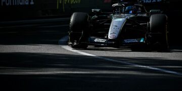 AKSI George Russell dalam sesi latihan bebas pertama di Grand Prix Monaco, semalam. - AFP