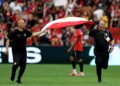 PENGENDALI Mesir, Hossam Hassan (kiri) meraikan kejayaan pasukannya menewaskan New Zealand 3-1 dalam aksi Kumpulan G Piala Dunia 2026, semalam. - AFP