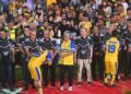 AL-SULTAN Abdullah Ri’ayatuddin Al-Mustafa Billah Shah berkenan menyempurnakan majlis pelancaran Liga Rakyat Pahang 1st Piala Al-Sultan Abdullah di Stadium Darul Makmur di Kuantan, Pahang. - FOTO/SHAIKH AHMAD RAZIF