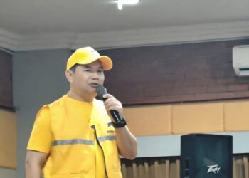 RAFIZI Ramli ketika berucap pada siri Jelajah Kancil ke Pahang di Indera Mahkota di Kuantan, Pahang.