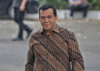 SILMY KARIM