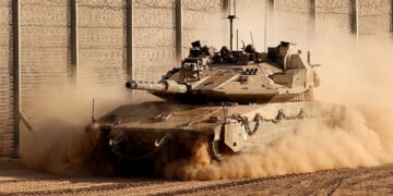 GAMBAR fail sebuah kereta kebal yang digunakan oleh Israel. - AFP