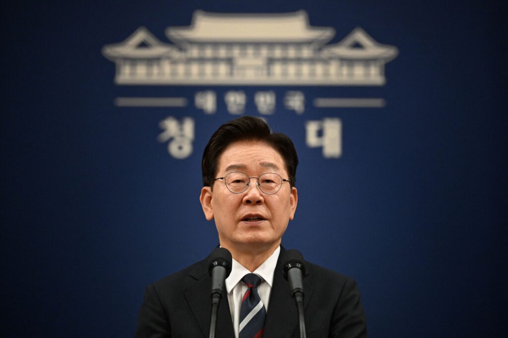 South Korean President Apologizes for Team's World Cup Failure