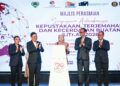 FADHLINA Sidek merasmikan Simposium Antarabangsa Kepustakaan, Terjemahan dan Kecerdasan
Buatan (LiTr.AI) di Wisma Dewan Bahasa dan Pustaka di Kuala Lumpur, semalam. – UTUSAN/MUHAMAD
IQBAL ROSLI