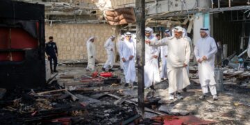 KEROSAKAN yang berlaku akibat serangan di Lapangan Terbang Antarabangsa Kuwait semalam. - AFP