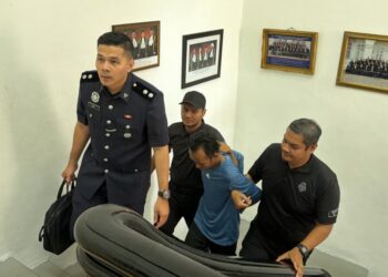 MOHAMMAD Fazly Mohd. Zulkifly dibawa ke Mahkamah Sesyen Ipoh hari ini bagi menghadapi pertuduhan cuba merogol bekas teman wanitanya dalam kejadian yang berlaku minggu lalu.