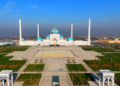 kompleks imam al-Bukhari di Samarkand, Uzbekistan. Kompleks itu turut menempatkan makamnya.