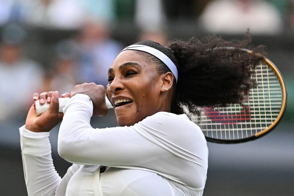 Serena Williams returns to the court