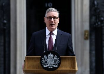 KEIR STARMER meletakkan jawatan semalam,. - AFP
