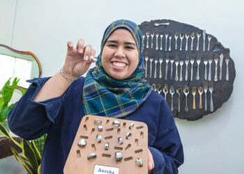 PETALING JAYA, 3 JUN 2026 - Pemilik Aneeka Studio, Sofeea Md. Zulfadzli ketika ditemui di bengkel cincin buatan tangan, Aneeka Studio, Petaling Jaya di sini hari ini.
GAMBAR: SYAKIR RADIN / PEMBERITA: ROSALINDA UTUSAN