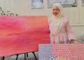 Nur Syahidatul Nazirah mempelajari sendiri seni tekstur menggunakan platform media sosial.