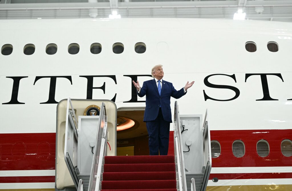 Trump to fly new Air Force One gifted by Qatar
