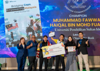 Muhammad Fawwaz Haiqal Mohd Fuaad (tiga dari kiri) muncul sebagai Johan Malaysia National Championship 2026 di Petaling Jaya.