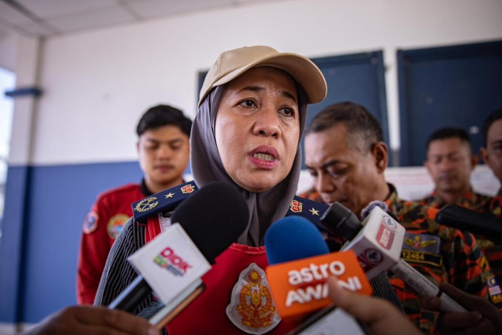 Wajibkan tempoh minimum daki gunung