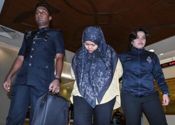 Nur Atiqah Asyirah semasa dihadapkan ke ihadapkan ke Mahkamah Sesyen Kuala Lumpur pada 18 September 2025.