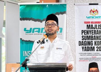 DR. Zulkifli Hasan ketika menyampaikan ucapan perasmian semasa Majlis Penyerahan Sumbangan Daging Korban YADIM 2026 di Hulu Langat hari ini.