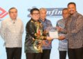 PESARA tentera menerima tawaran kerja dalam Majlis Kerjasama Strategik Antara MOT dan MINDEF Berkaitan TVET di Putrajaya. - UTUSAN/FAISOL MUSTAFA