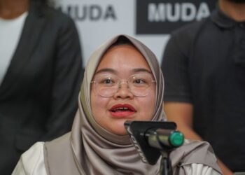 AMIRA AISYA ABD. AZIZ