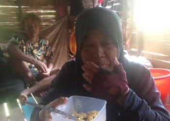 GAMBAR tular keadaan Jaslinda Saludin yang dikatakan ditemui oleh penduduk Orang Asli di Kampung Lubuk Gaharu Pos Musoh yang kemudian menghubungi pihak berkuasa.