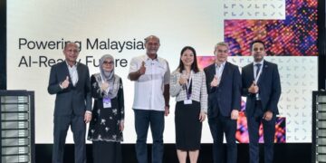 MENTERI Digital, Gobind Singh Deo merasmikan Digital Realty di sini semalam. UTUSAN/M.FIRDAUS M.JOHARI