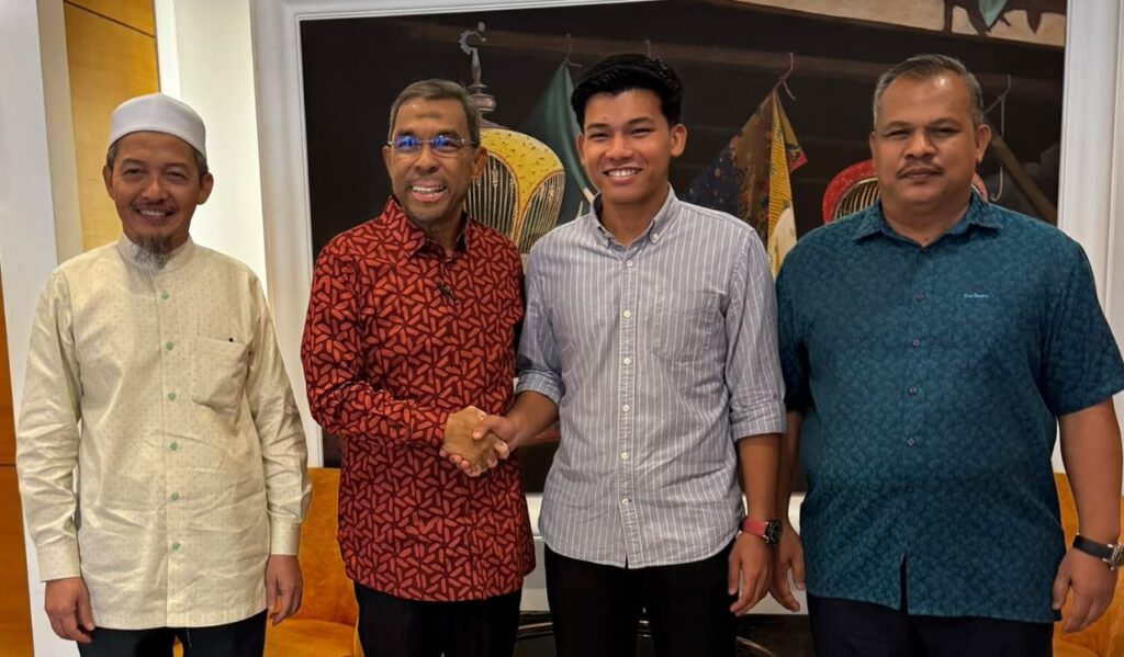 Ketua UMNO Beruas, cucu Tok Guru Nik Aziz berdamai