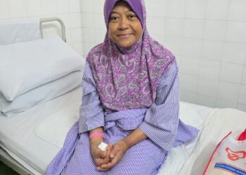 JASLINDA Saludin dibenarkan keluar dari Hospital Tapah hari ini setelah dirawat sejak Sabtu lalu.
