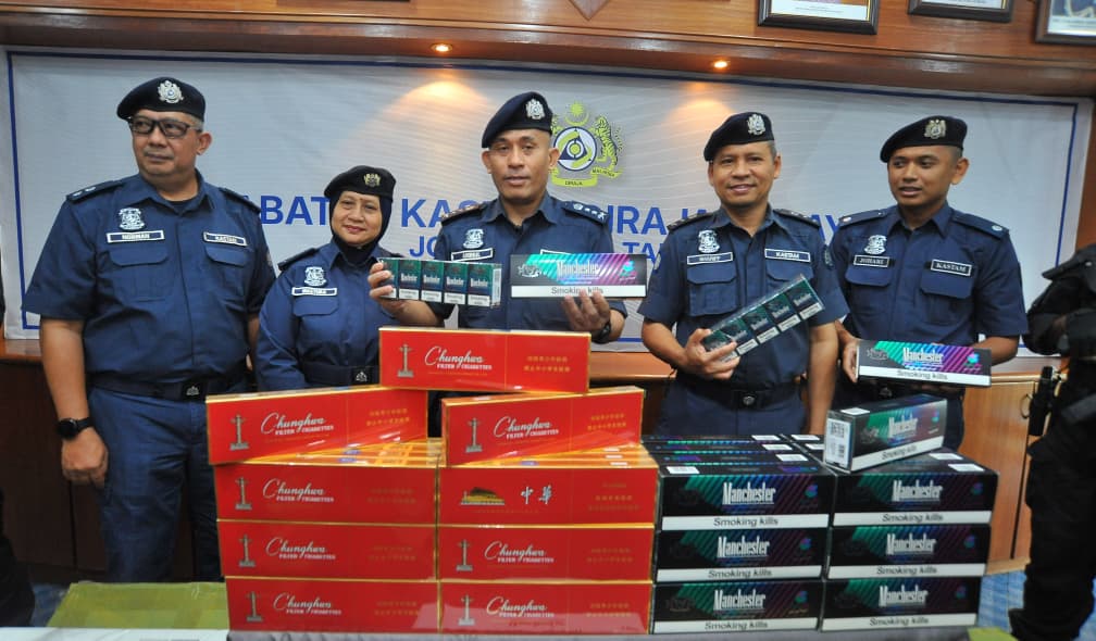 Kastam Johor gagalkan cubaan seludup RM8.51 juta rokok tidak